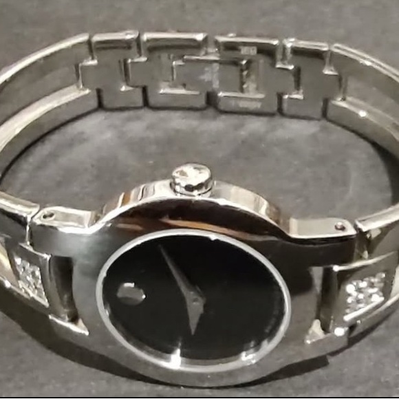 Movado Amorosa Women's Watch Stainless Steel Factory Set Diamonds - Picture 4 of 8